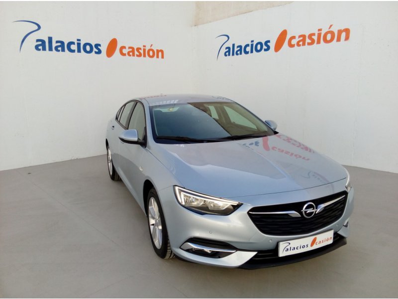 Opel Insignia 1.6CDTI Start&Stop ecoFLEX 136 Selective Opel Insignia 1.6CDTI Start&Stop ecoFLEX 136 Selective