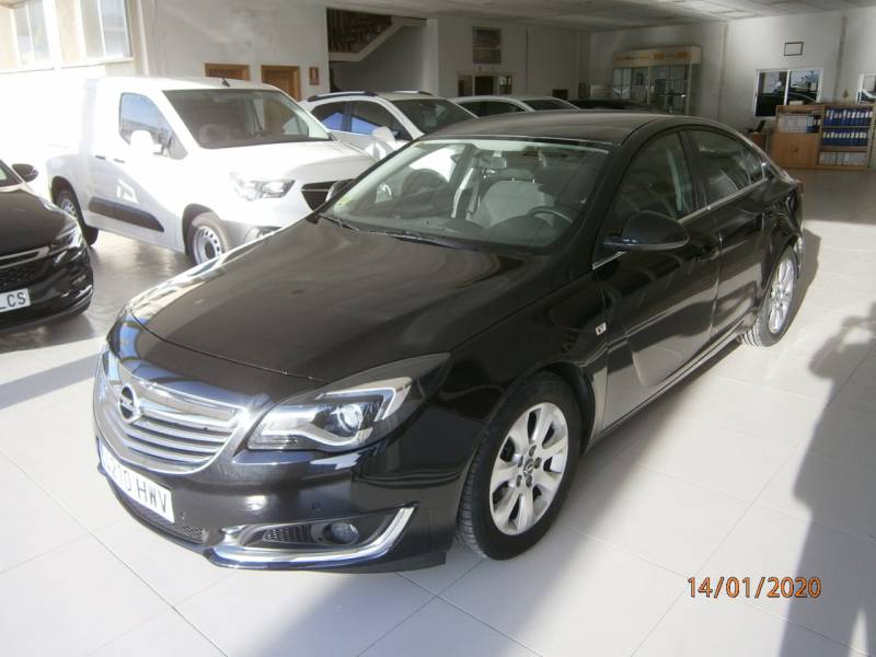 Opel Insignia 2.0CDTI ecoFLEX Start&Stop 140 Selective Opel Insignia 2.0CDTI ecoFLEX Start&Stop 140 Selective
