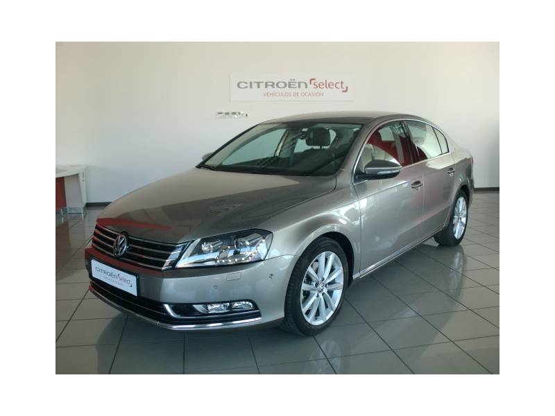 Volkswagen Passat 2.0 TDI 177cv Tech Highline Bluemotion Volkswagen Passat 2.0 TDI 177cv Tech Highline Bluemotion