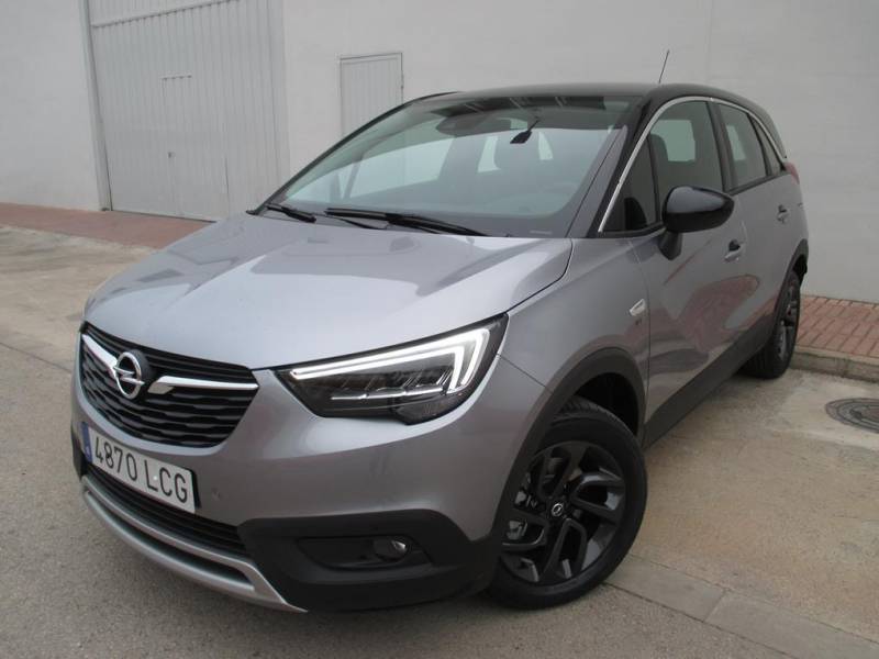 Opel Crossland X 1.2 81kW S/S Design Line 120 Aniversario Opel Crossland X 1.2 81kW S/S Design Line 120 Aniversario