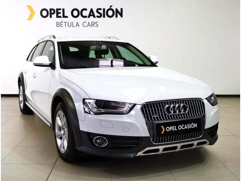 Audi A4 Allroad Quattro 2.0 TDI clean d 190 S tron quat Advanced Advanced edition Audi A4 Allroad Quattro 2.0 TDI clean d 190 S tron quat Advanced Advanced edition