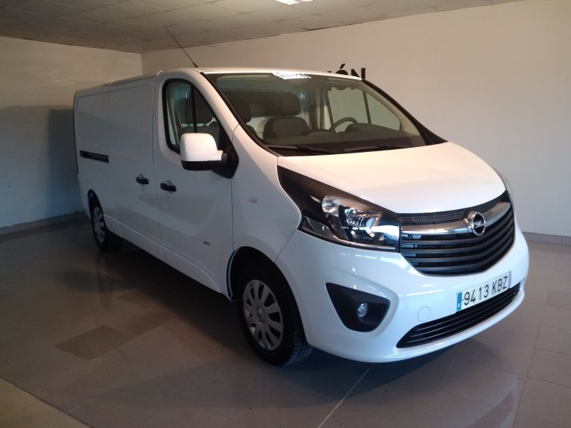 Opel Vivaro 1.6 CDTI 120 CV L2 H1 2.9t Selective Opel Vivaro 1.6 CDTI 120 CV L2 H1 2.9t Selective