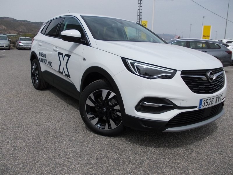Opel Grandland X 1.2 i 130 cv Innovation Opel Grandland X 1.2 i 130 cv Innovation