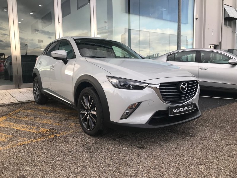 Mazda CX-3 2.0 SKYACTIV GE 88kW 2WD Luxury Mazda CX-3 2.0 SKYACTIV GE 88kW 2WD Luxury