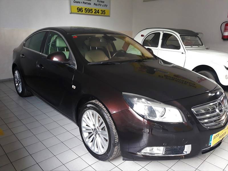 Opel Insignia 2.0 CDTI Start & Stop 130 CV Excellence Opel Insignia 2.0 CDTI Start & Stop 130 CV Excellence
