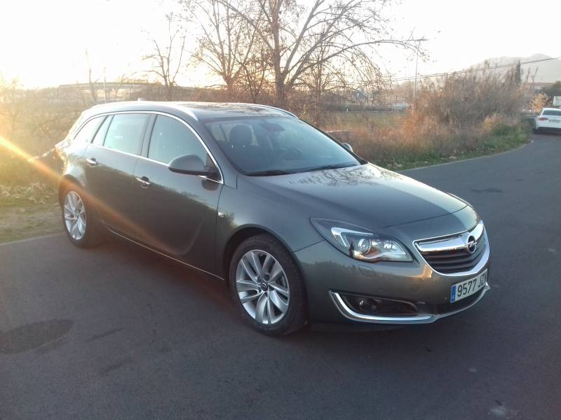 Opel Insignia ST 1.6 CDTI S&S ecoFLEX 100kW Excellence Opel Insignia ST 1.6 CDTI S&S ecoFLEX 100kW Excellence