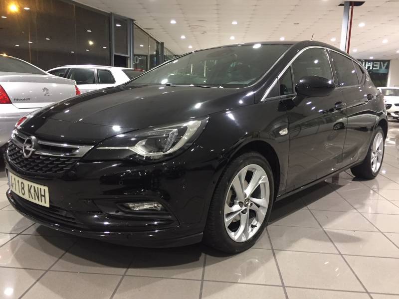 Opel Astra 1.6 CDTi S/S 81kW (110CV) Dynamic Opel Astra 1.6 CDTi S/S 81kW (110CV) Dynamic