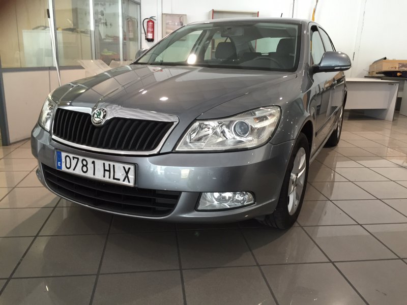 Skoda Octavia 1.6 TDI CR Ambition Skoda Octavia 1.6 TDI CR Ambition