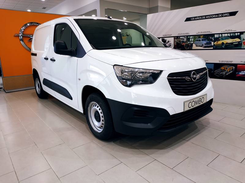 Opel Combo 1.5 TD 56kW (75CV) L H1 650kg Express Opel Combo 1.5 TD 56kW (75CV) L H1 650kg Express