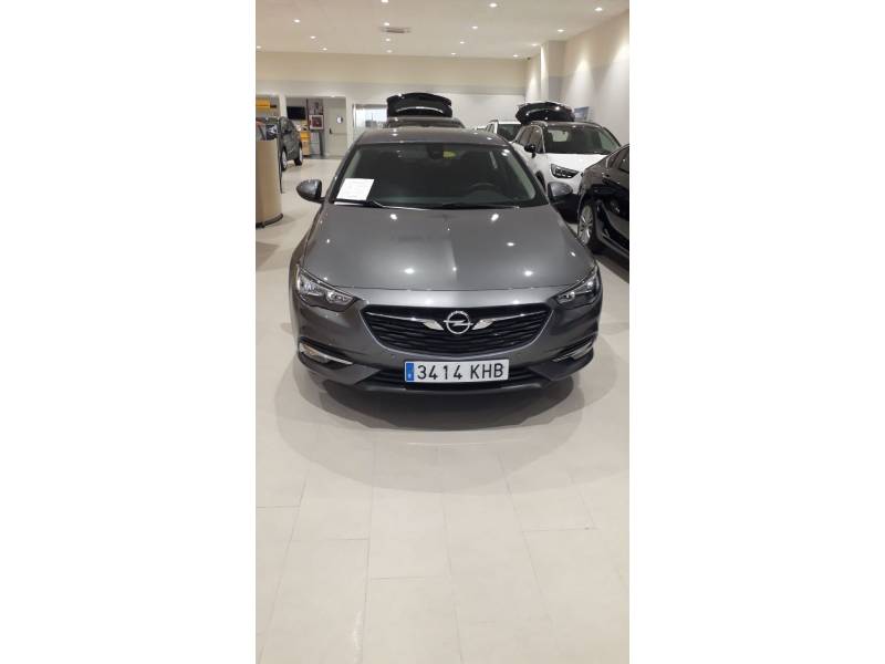 Opel Insignia GS 1.6 CDTi 100kW Turbo D Selective Opel Insignia GS 1.6 CDTi 100kW Turbo D Selective