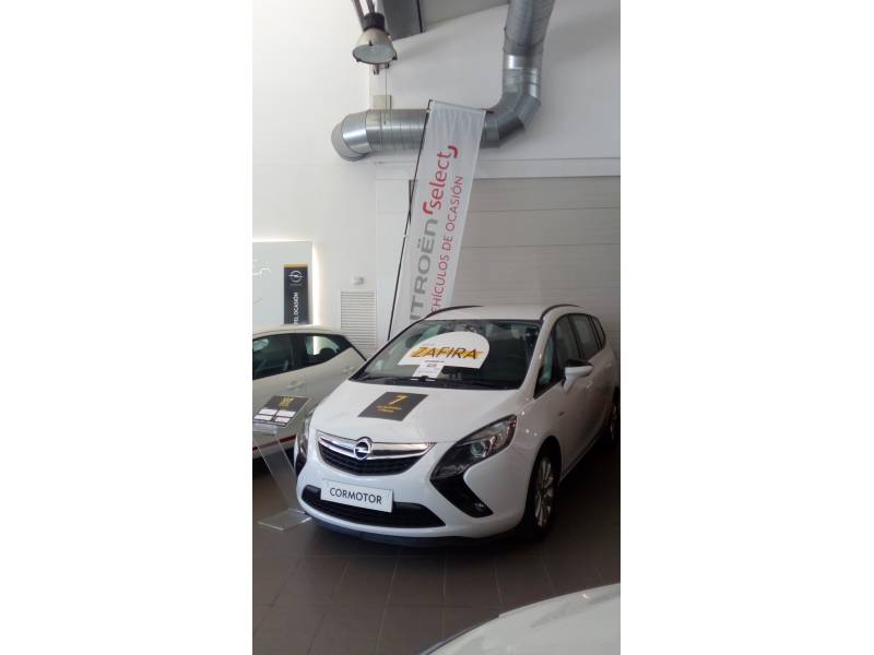 Opel Zafira Tourer 2.0 CDTi 130 CV S/S Ecoflex Selective Opel Zafira Tourer 2.0 CDTi 130 CV S/S Ecoflex Selective