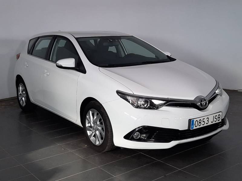 Toyota Auris 1.4 90D Active Toyota Auris 1.4 90D Active