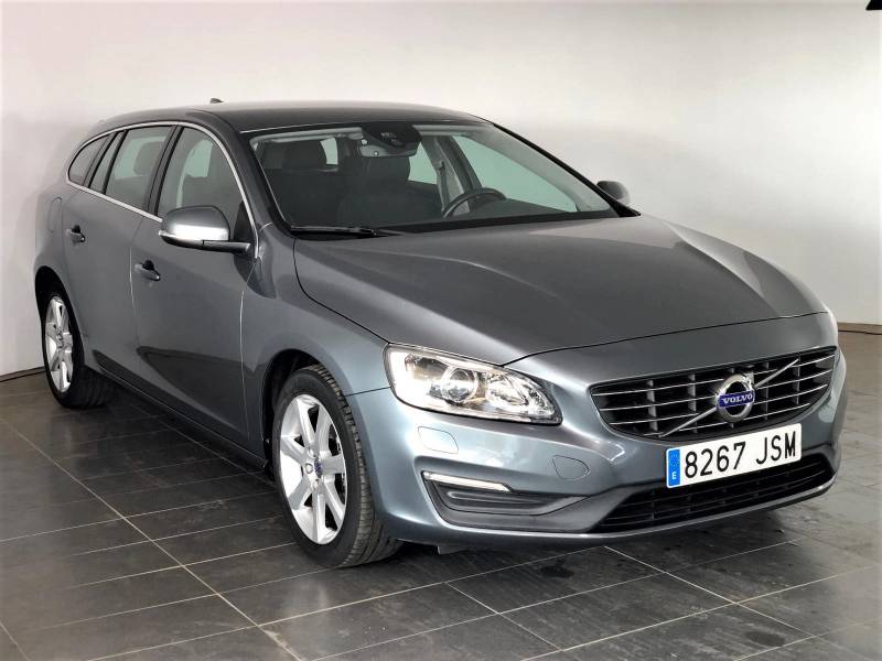 Volvo V60 2.0 D3 Auto Momentum Volvo V60 2.0 D3 Auto Momentum