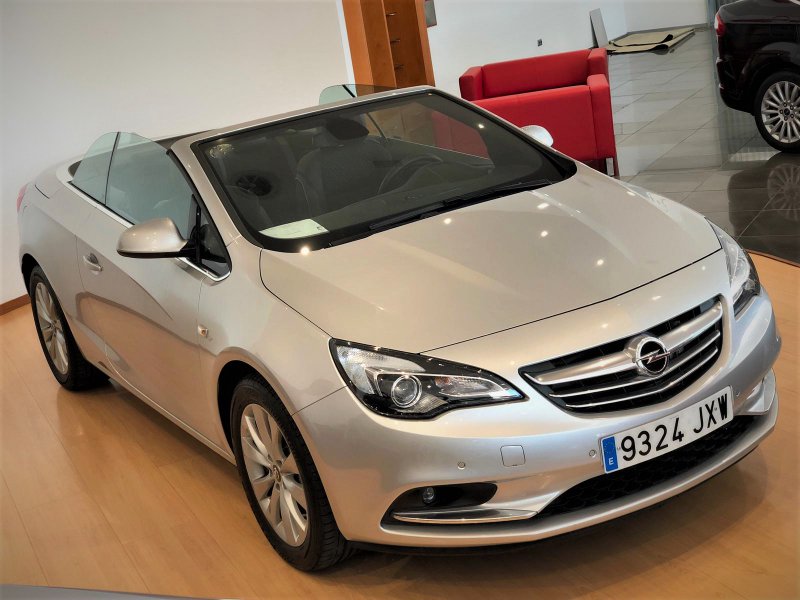 Opel Cabrio 1.4 T S/S Excellence Opel Cabrio 1.4 T S/S Excellence