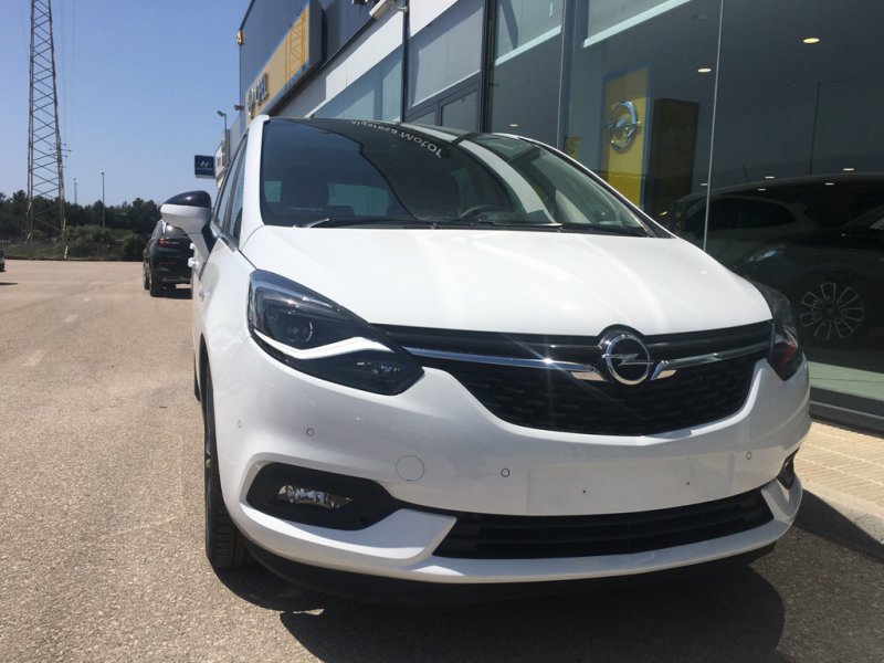 Opel Zafira 2.0 CDTi S/S Excellence Opel Zafira 2.0 CDTi S/S Excellence