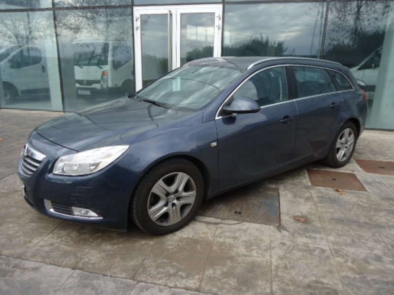 Opel Insignia Sports Tourer 2.0 CDTI ecoFL 95kw (130cv) 6V Edition Opel Insignia Sports Tourer 2.0 CDTI ecoFL 95kw (130cv) 6V Edition
