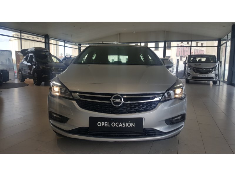 Opel Astra 1.6 CDTi 81kW (110CV) Selective Opel Astra 1.6 CDTi 81kW (110CV) Selective