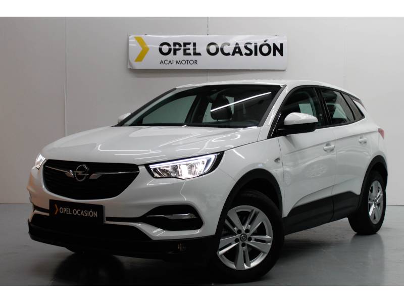 Opel Grandland X 1.2 Turbo Selective Opel Grandland X 1.2 Turbo Selective