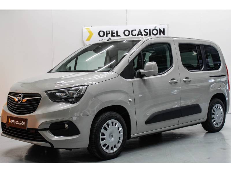 Opel Combo 1.5 TD 75kW (100CV) S/S L Selective Opel Combo 1.5 TD 75kW (100CV) S/S L Selective