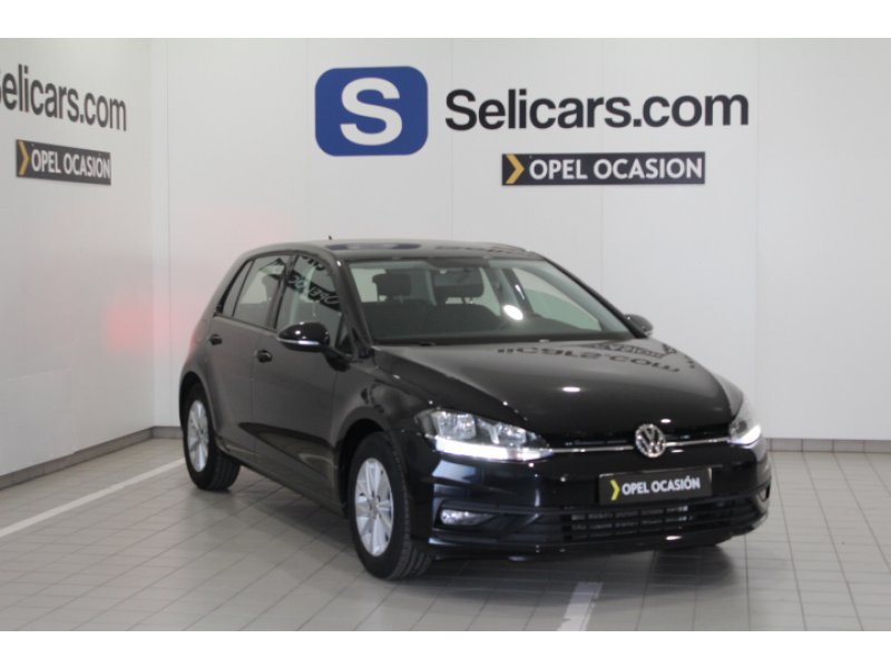 Volkswagen Golf 1.0 TSI 110CV BMT Special Edition Volkswagen Golf 1.0 TSI 110CV BMT Special Edition
