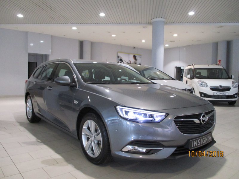 Opel Insignia ST MY18 2.0 CDTi Turbo D Excellence Opel Insignia ST MY18 2.0 CDTi Turbo D Excellence