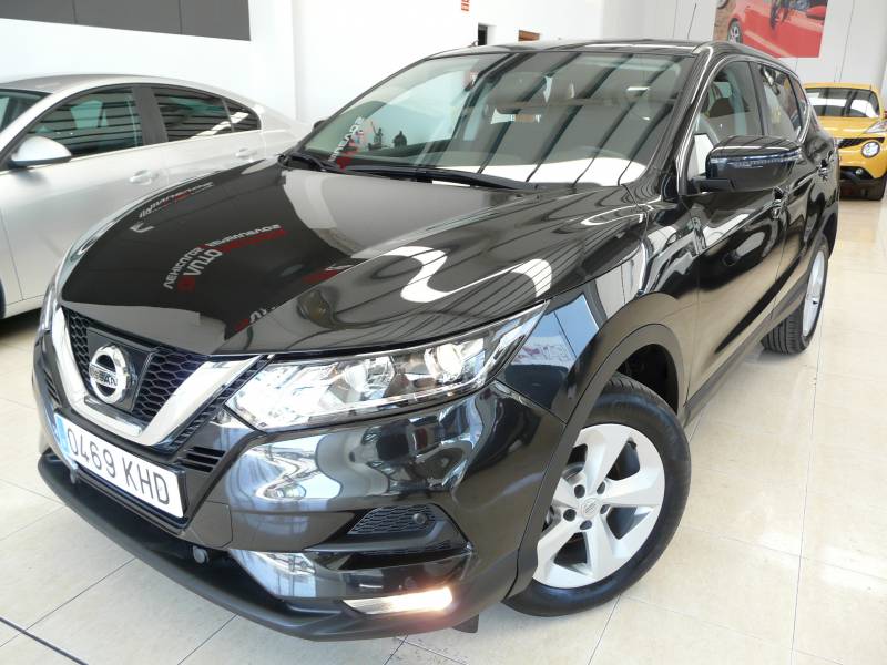 Nissan Qashqai 1.2 DIG-T ACENTA Nissan Qashqai 1.2 DIG-T ACENTA