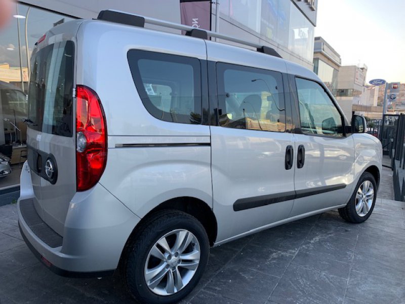 Opel Combo 1.3CDTI 70kW (95CV) L1H1 Tour Expression Opel Combo 1.3CDTI 70kW (95CV) L1H1 Tour Expression