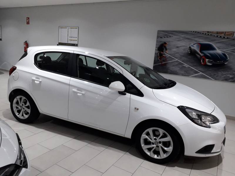 Opel Corsa 1.3 CDTi Start/Stop 95 CV Selective Opel Corsa 1.3 CDTi Start/Stop 95 CV Selective