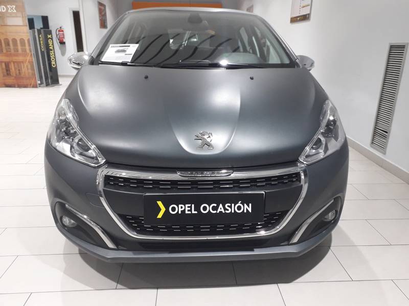 Peugeot 208 5P ALLURE 1.2L PureTech 60KW (82CV) Allure Peugeot 208 5P ALLURE 1.2L PureTech 60KW (82CV) Allure