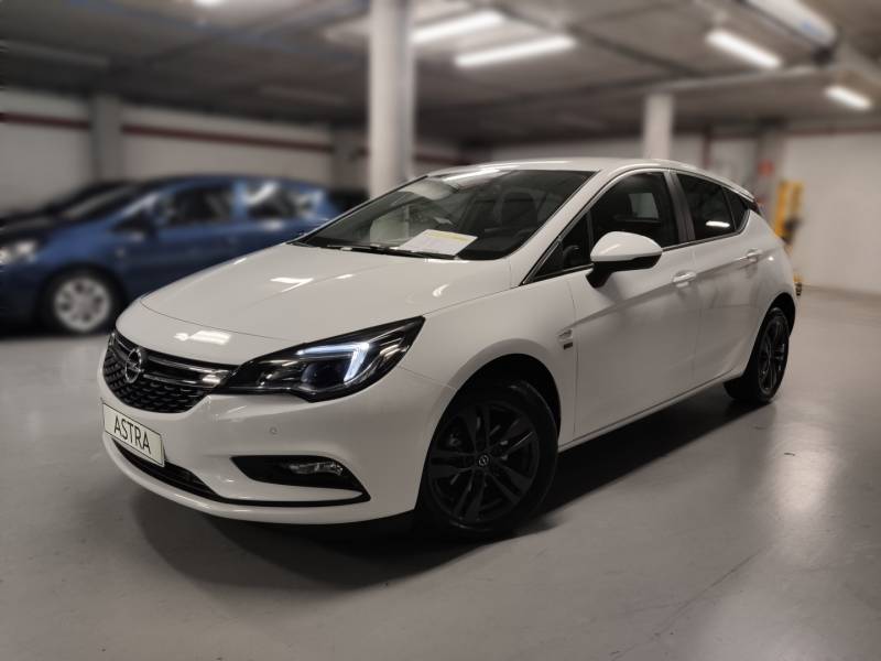 Opel Astra 1.6 CDTi S/S 81kW (110CV) 120 Aniversari 120 Aniversario Opel Astra 1.6 CDTi S/S 81kW (110CV) 120 Aniversari 120 Aniversario