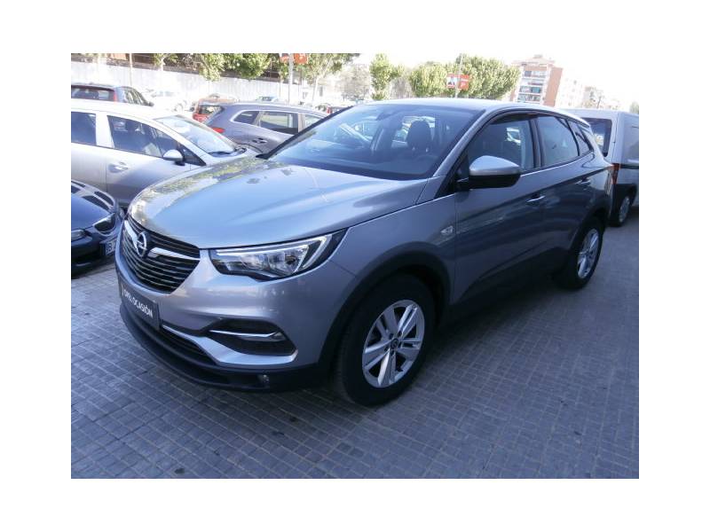 Opel Grandland X 1.2 Turbo Selective Opel Grandland X 1.2 Turbo Selective
