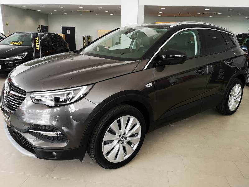 Opel Grandland X 1.2 Turbo 130cv Ultimate Ultimate Opel Grandland X 1.2 Turbo 130cv Ultimate Ultimate