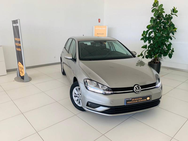 Volkswagen Golf & Navi 1.0 TSI 81kW (110CV) Business Volkswagen Golf & Navi 1.0 TSI 81kW (110CV) Business