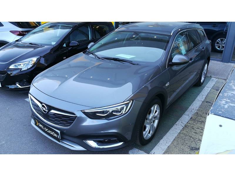 Opel Insignia Grand Sport CT 2.0 CDTi Turbo D 4x4 Country Tourer Opel Insignia Grand Sport CT 2.0 CDTi Turbo D 4x4 Country Tourer