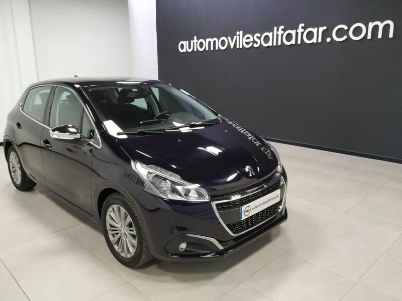 Peugeot 208 5P ALLURE 1.2L PureTech 110 S&S Allure Peugeot 208 5P ALLURE 1.2L PureTech 110 S&S Allure