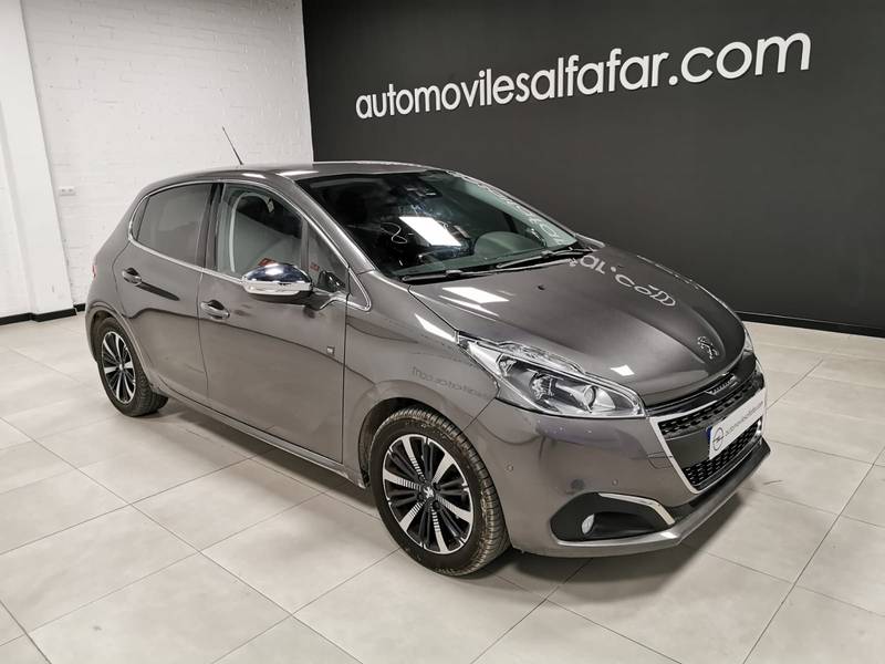 Peugeot 208 5P Tech Edit. PureTech EAT6 81KW (110CV) Tech Edition Peugeot 208 5P Tech Edit. PureTech EAT6 81KW (110CV) Tech Edition