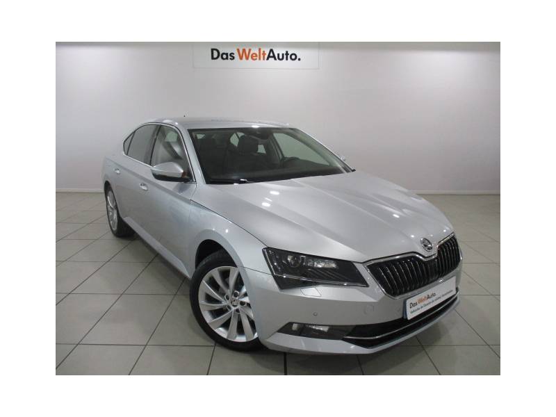 Skoda SuperB 1.4 TSI 150cv DSG Style Skoda SuperB 1.4 TSI 150cv DSG Style
