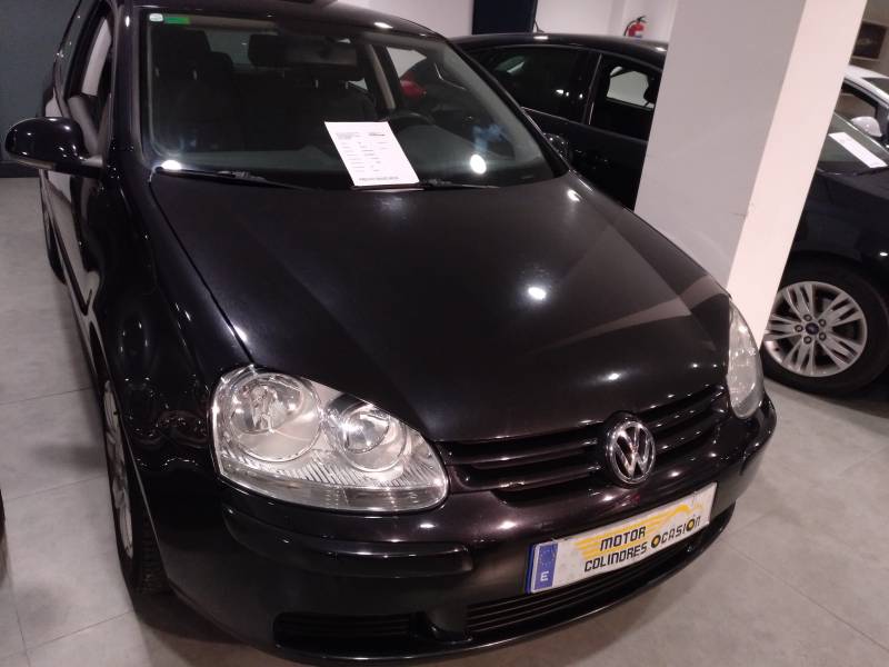 Volkswagen Golf 1.6 105CV Highline Volkswagen Golf 1.6 105CV Highline
