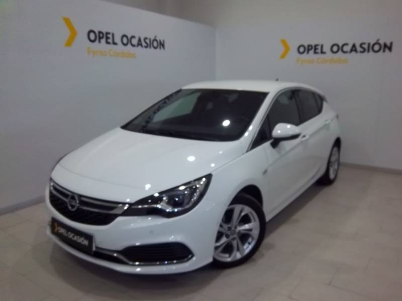 Opel Astra 1.4 Turbo 110kW (150CV) GSi Line Opel Astra 1.4 Turbo 110kW (150CV) GSi Line