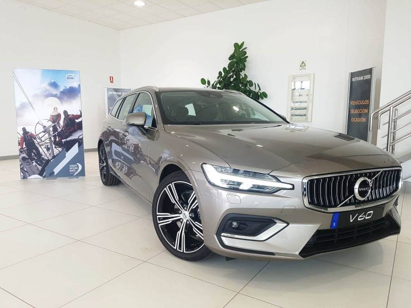 Volvo V60 2.0 D4 Auto Inscription Volvo V60 2.0 D4 Auto Inscription