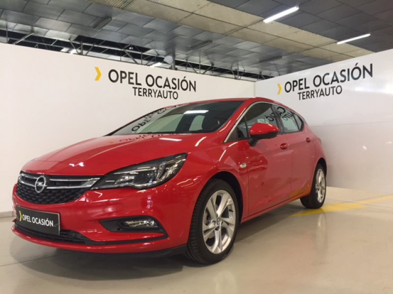Opel Astra 1.6CDTI 110cv Dynamic Opel Astra 1.6CDTI 110cv Dynamic