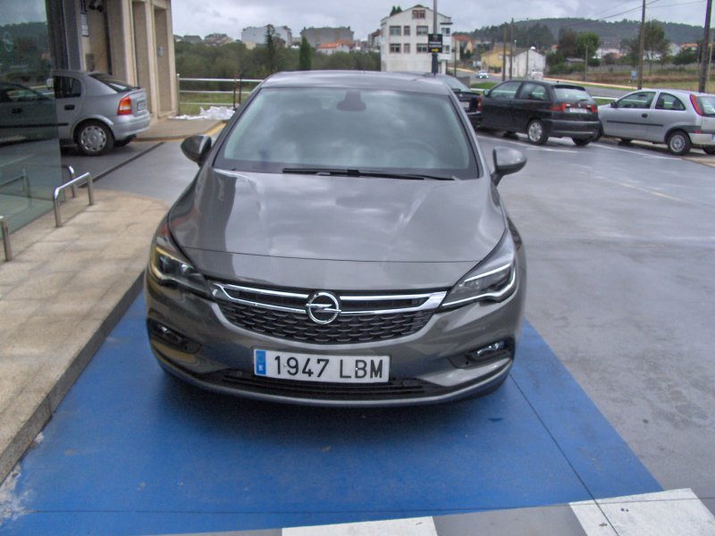 Opel Astra 1.6 CDTi S/S 81kW (110CV) 120 Aniversari 120 Aniversario Opel Astra 1.6 CDTi S/S 81kW (110CV) 120 Aniversari 120 Aniversario