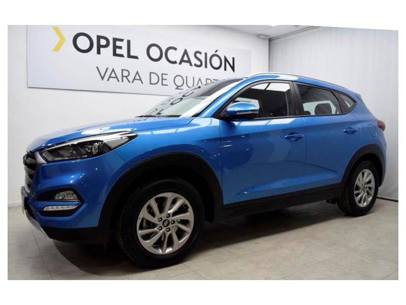 Hyundai Tucson 1.7 CRDi 115cv BlueDri Sky Nav 4x2 Klass Hyundai Tucson 1.7 CRDi 115cv BlueDri Sky Nav 4x2 Klass