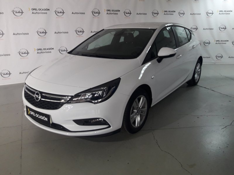 Opel Astra 1.0 Turbo S/S Selective Opel Astra 1.0 Turbo S/S Selective