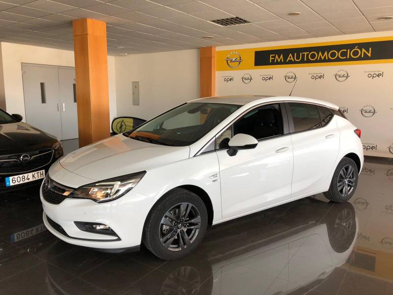 Opel Astra 1.0 Turbo S/S 120 Aniversario Opel Astra 1.0 Turbo S/S 120 Aniversario
