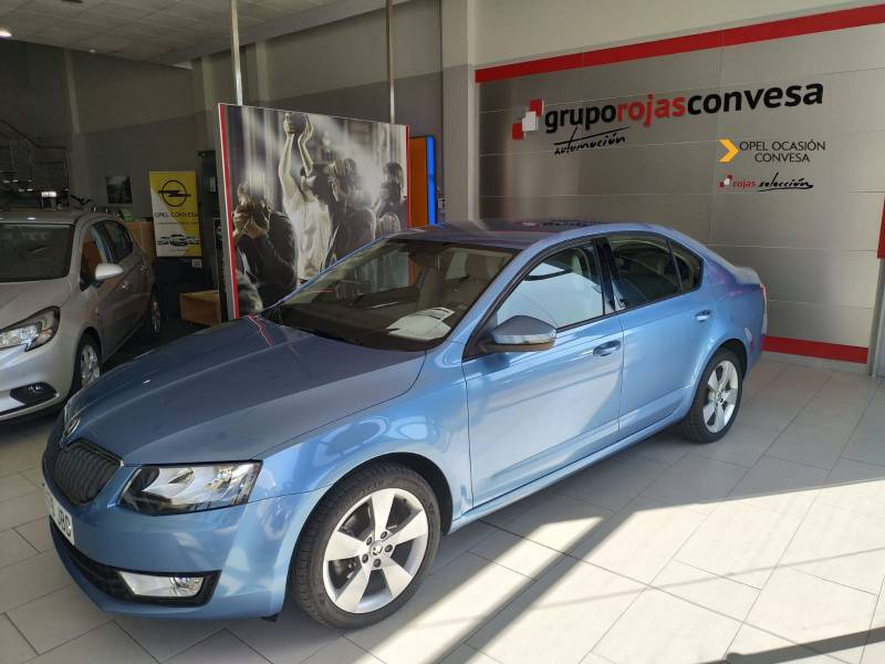 Skoda Octavia 2.0 TDI CR 150cv DSG Elegance Skoda Octavia 2.0 TDI CR 150cv DSG Elegance