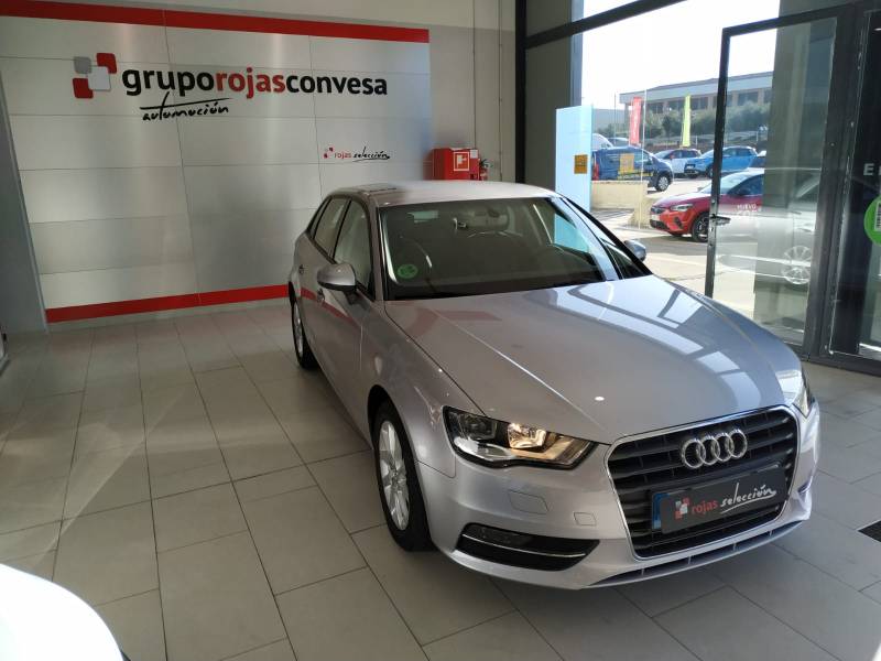 Audi A3 Sportback 1.6 TDI 110cv clean Attracted Audi A3 Sportback 1.6 TDI 110cv clean Attracted