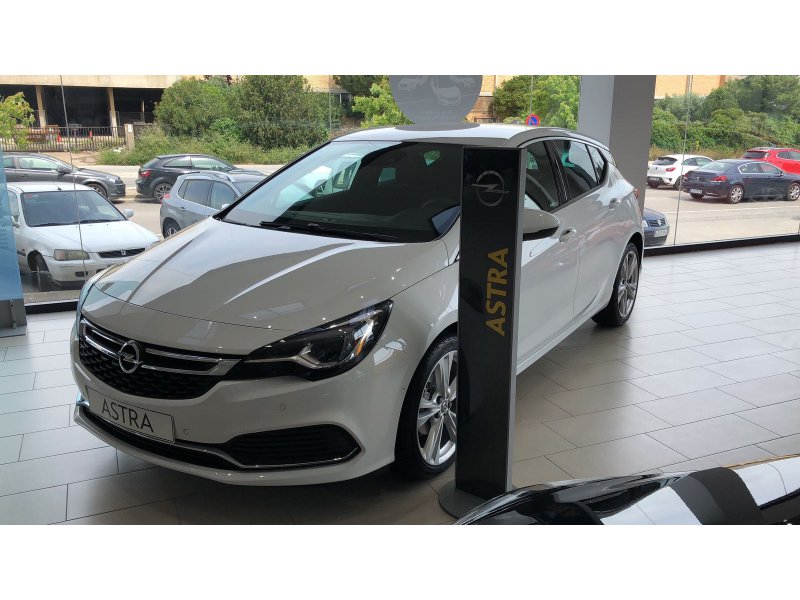 Opel Astra 1.4 Turbo S/S 110kW (150CV) GSi Line Opel Astra 1.4 Turbo S/S 110kW (150CV) GSi Line